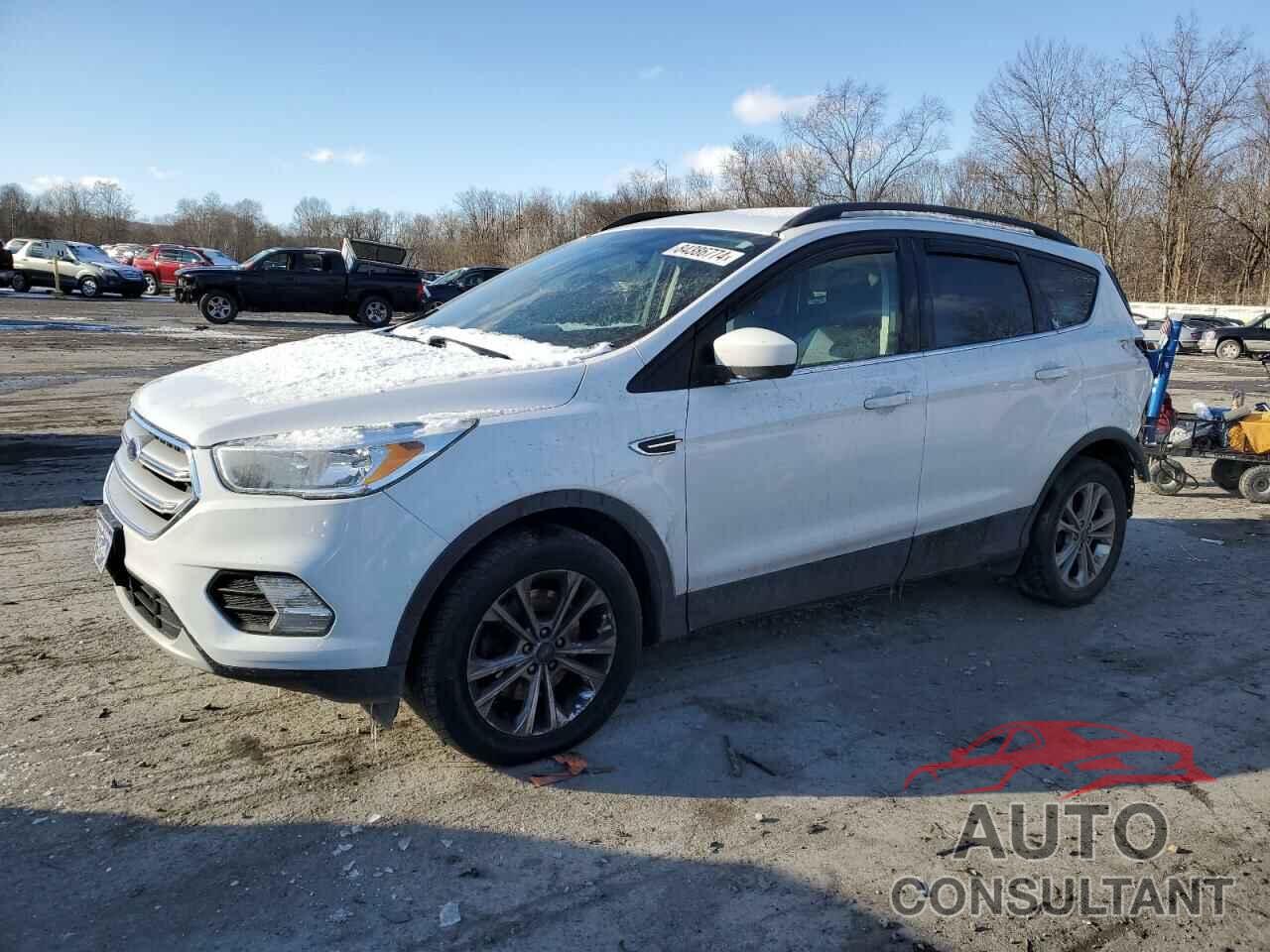 FORD ESCAPE 2018 - 1FMCU9GD7JUA61981