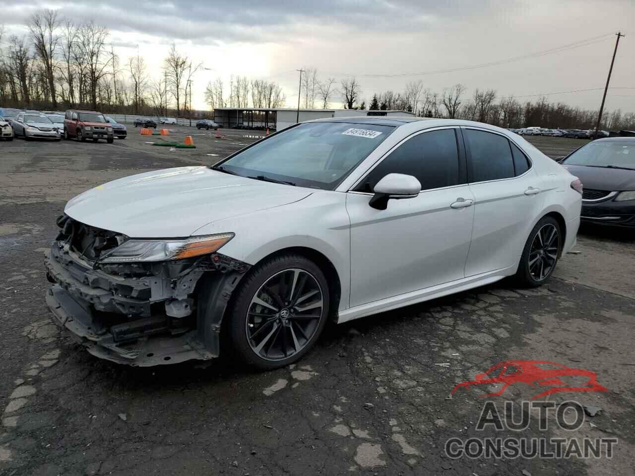 TOYOTA CAMRY 2018 - 4T1BZ1HK8JU003759