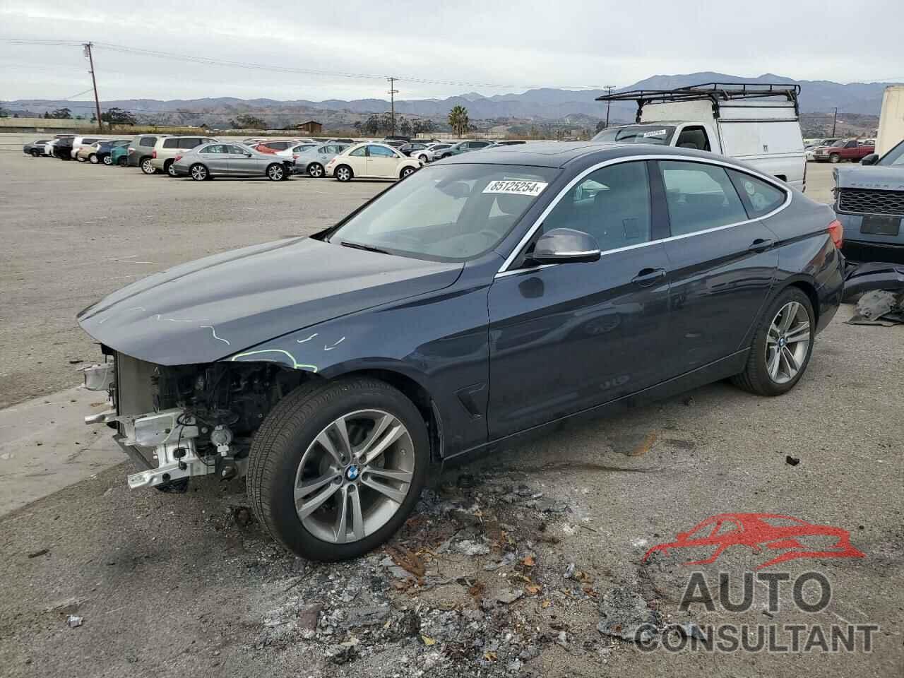 BMW 3 SERIES 2017 - WBA8Z9C37HG826489