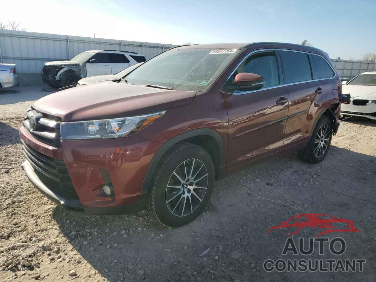 TOYOTA HIGHLANDER 2017 - 5TDKZRFH0HS509949