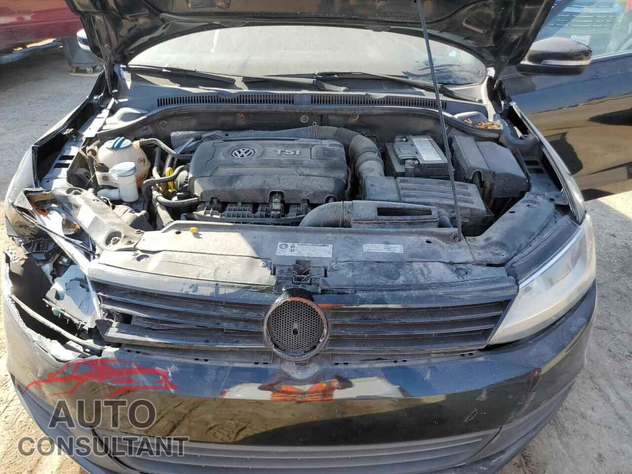 VOLKSWAGEN JETTA 2014 - 3VWD17AJ2EM376487