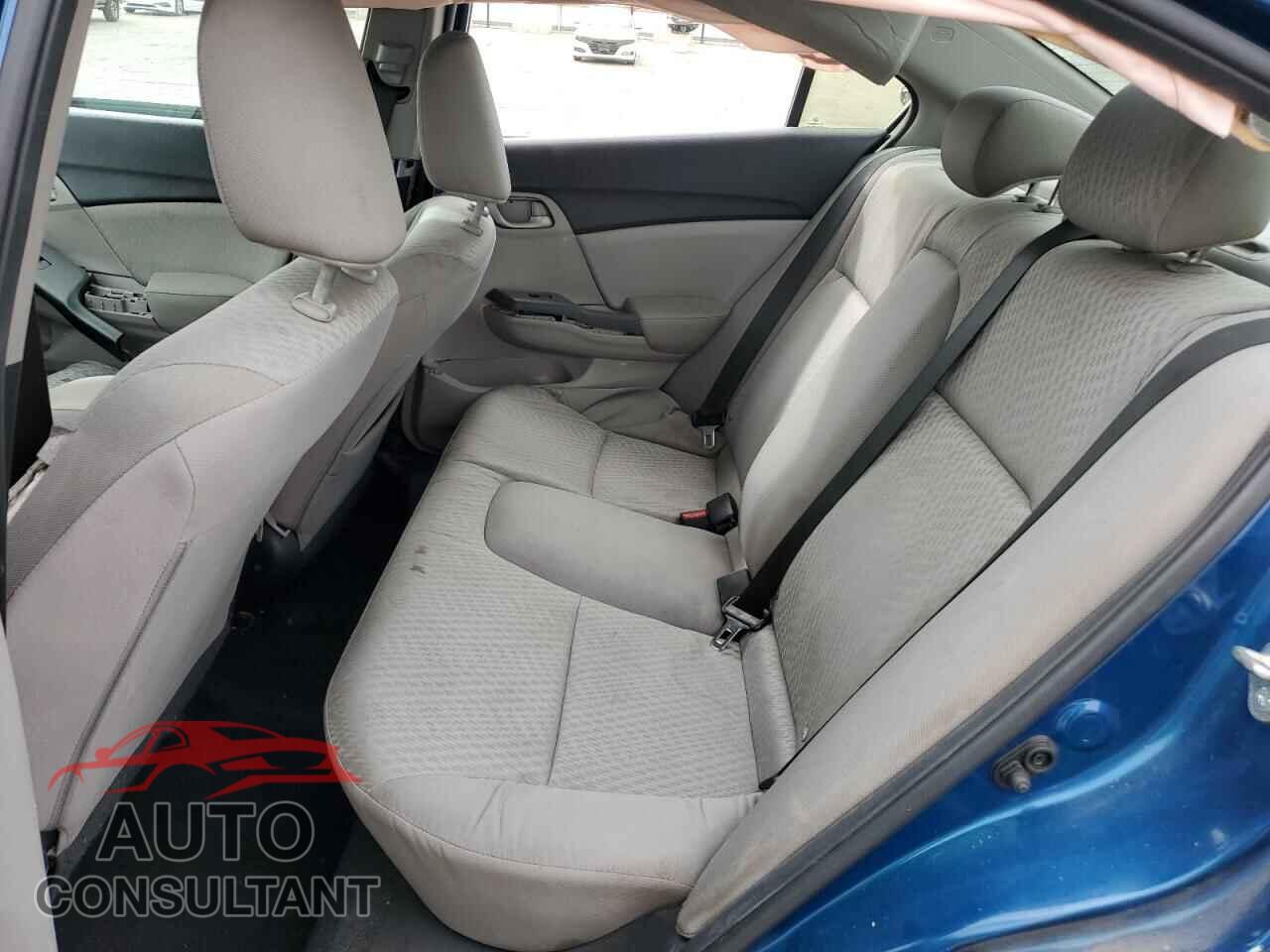 HONDA CIVIC 2015 - 2HGFB2F56FH551302