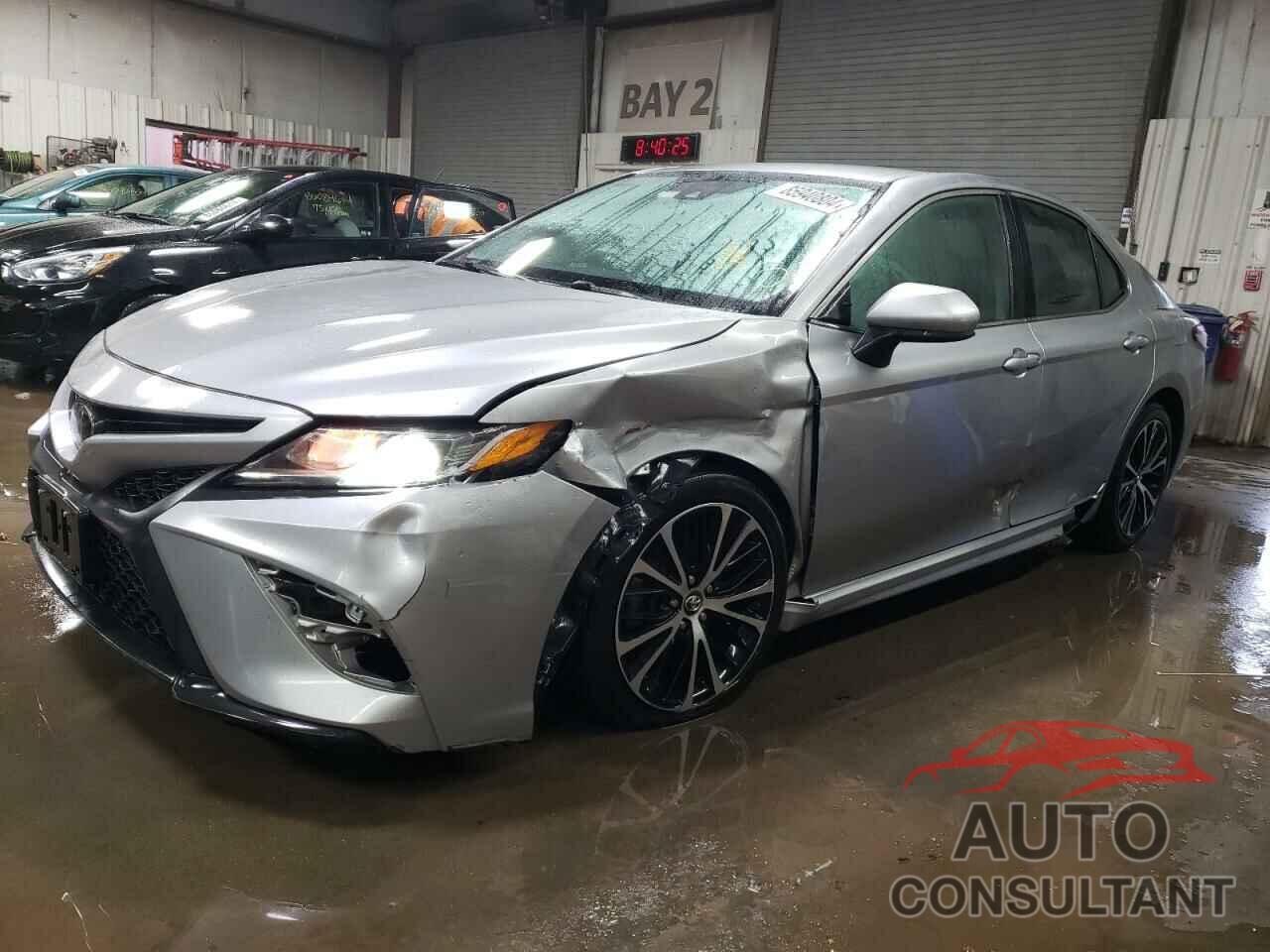 TOYOTA CAMRY 2019 - 4T1B11HK0KU739975
