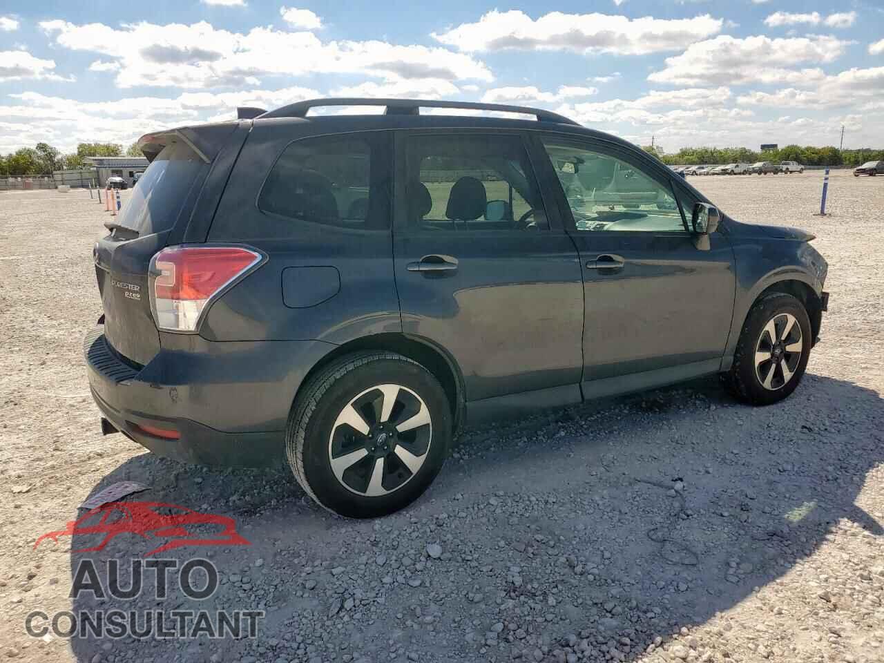 SUBARU FORESTER 2017 - JF2SJAEC3HH512168