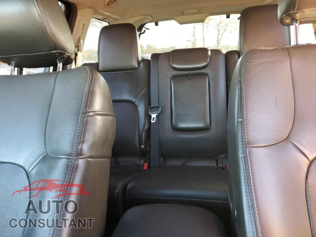 NISSAN PATHFINDER 2012 - 5N1AR1NN6CC606647