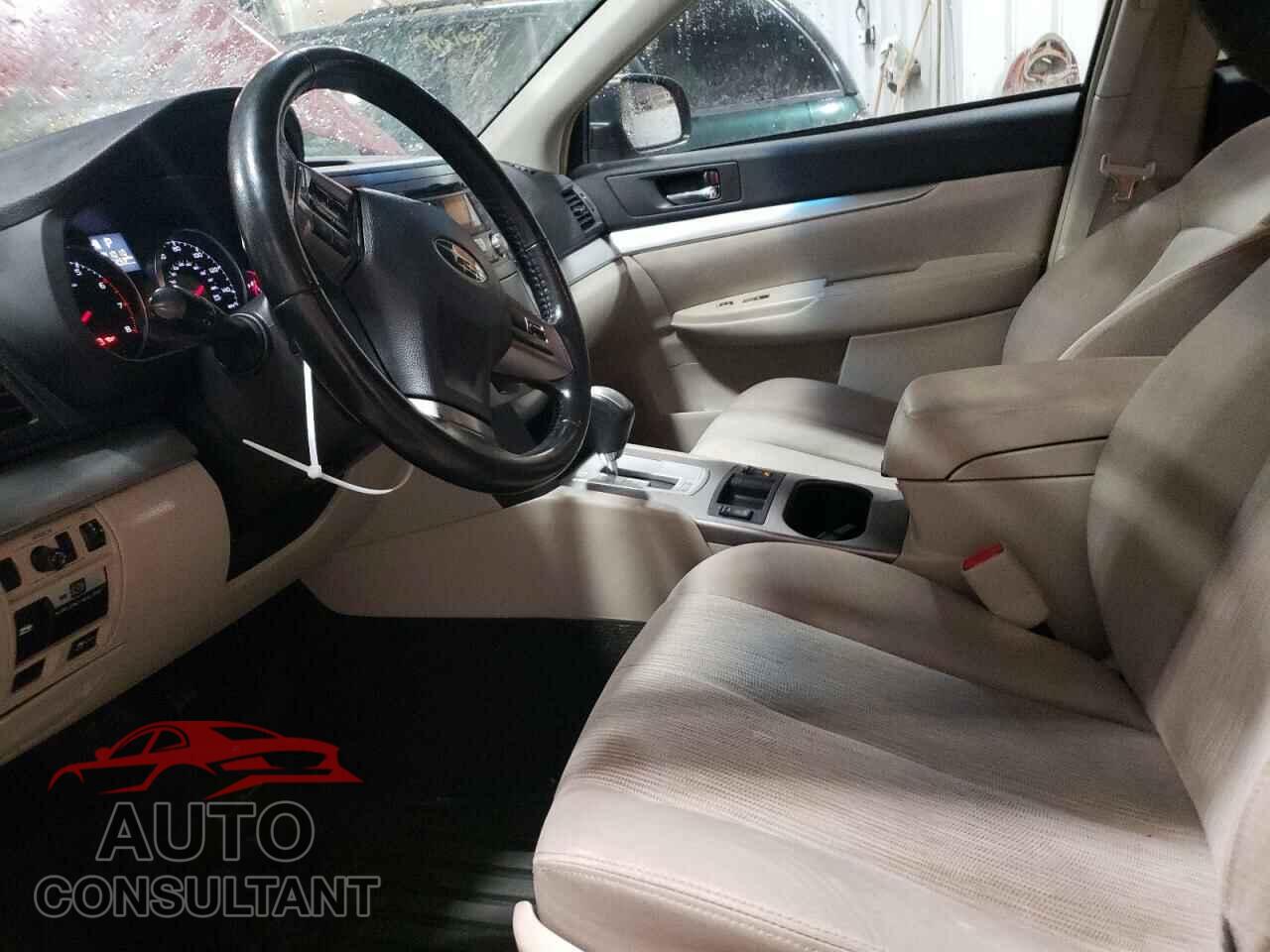 SUBARU OUTBACK 2013 - 4S4BRBCC6D3306703