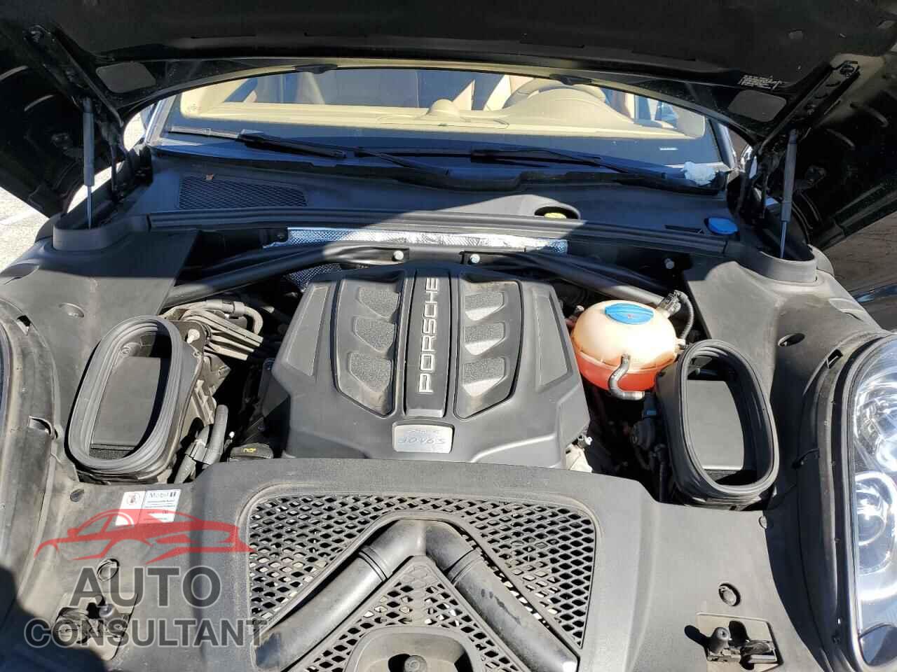 PORSCHE MACAN 2016 - WP1AB2A57GLB50229
