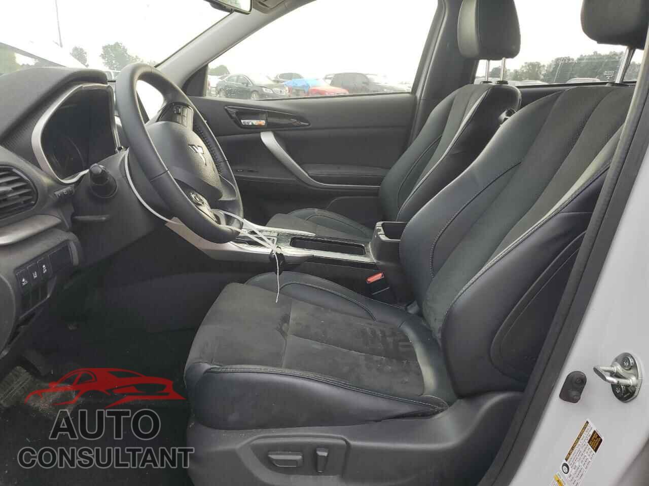 MITSUBISHI ECLIPSE 2022 - JA4ATWAA8NZ056884