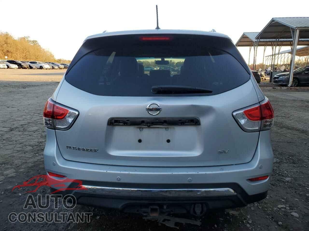 NISSAN PATHFINDER 2015 - 5N1AR2MN9FC614706