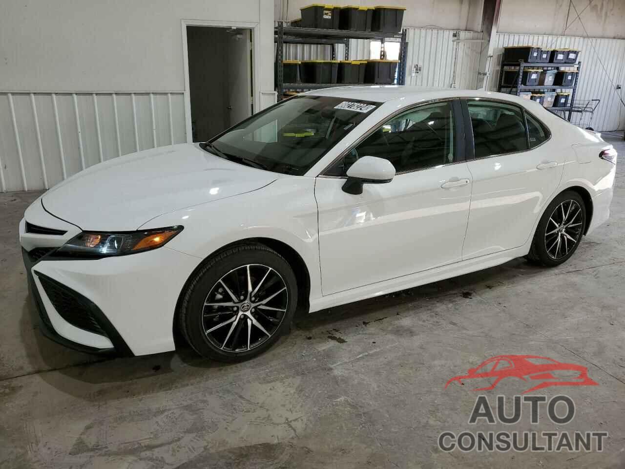 TOYOTA CAMRY 2024 - 4T1G11AK5RU241247