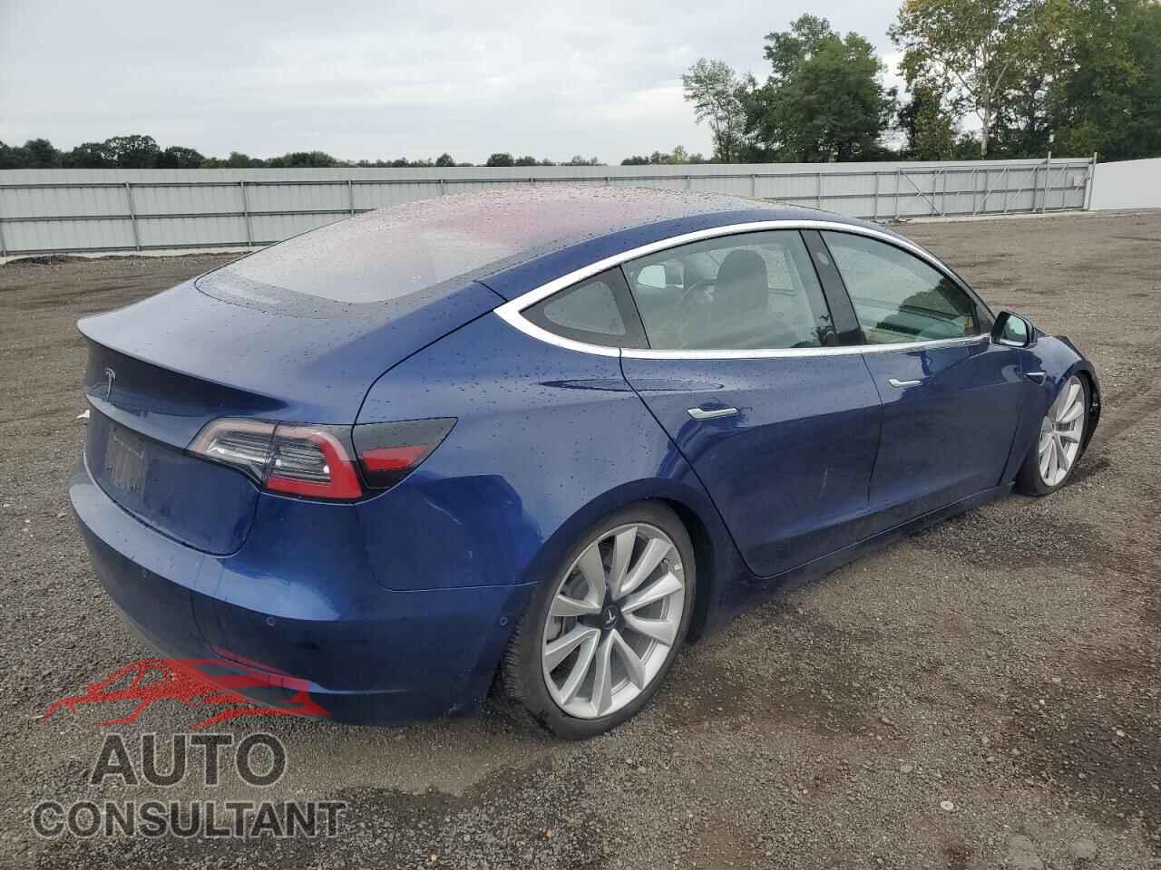 TESLA MODEL 3 2018 - 5YJ3E1EA9JF015587