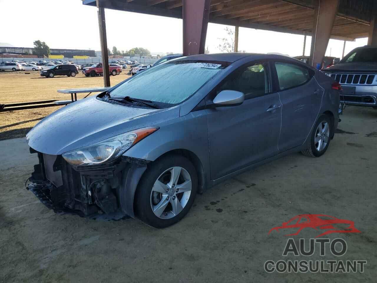 HYUNDAI ELANTRA 2013 - KMHDH4AE7DU809050