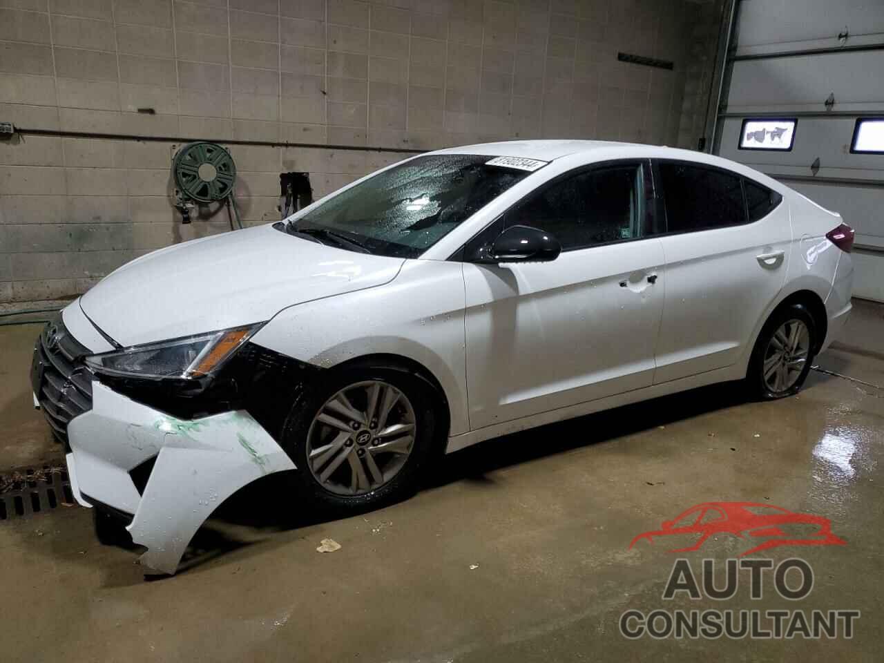 HYUNDAI ELANTRA 2019 - 5NPD84LF9KH418287