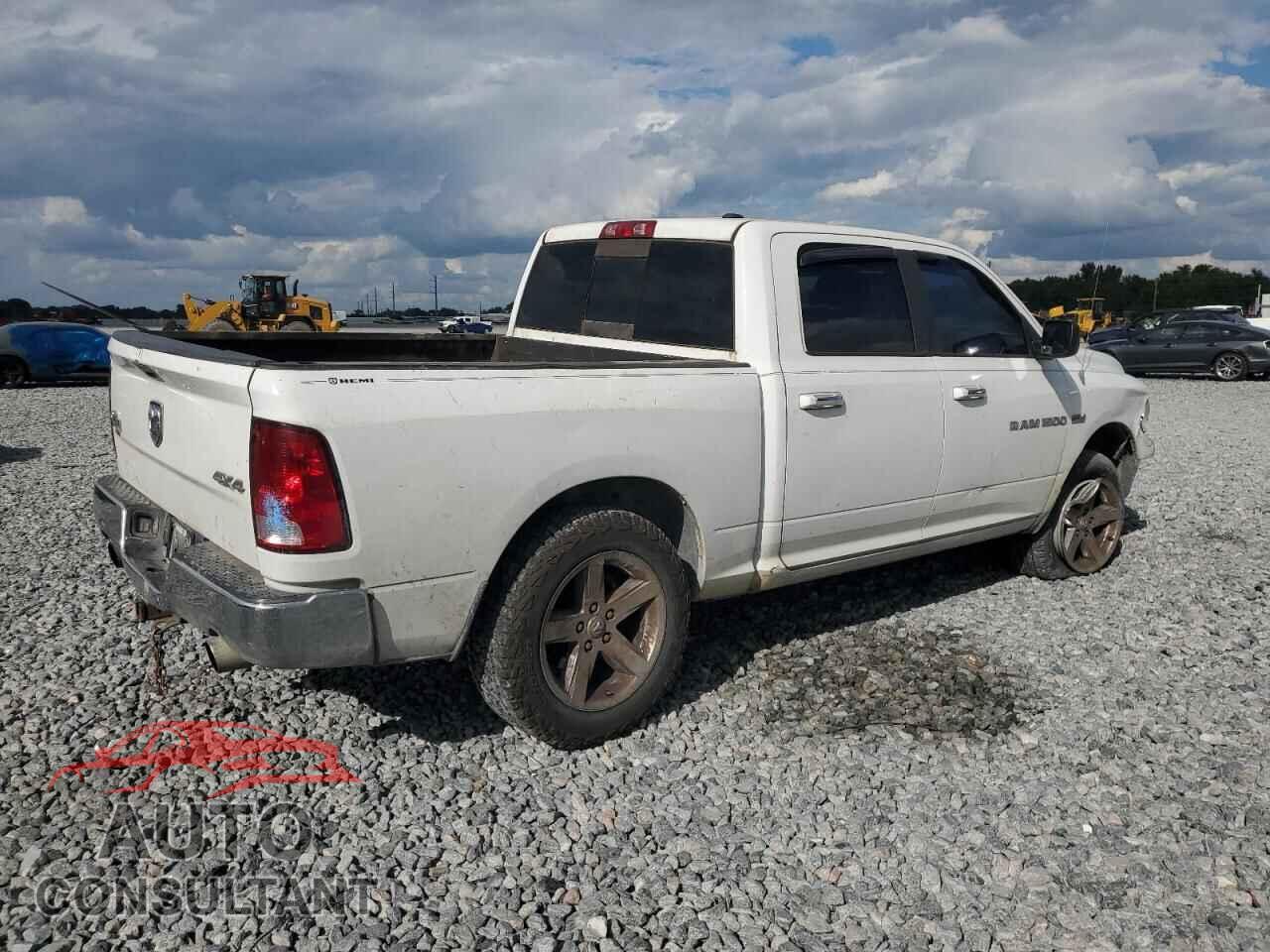 DODGE RAM 1500 2012 - 1C6RD7LT9CS285789