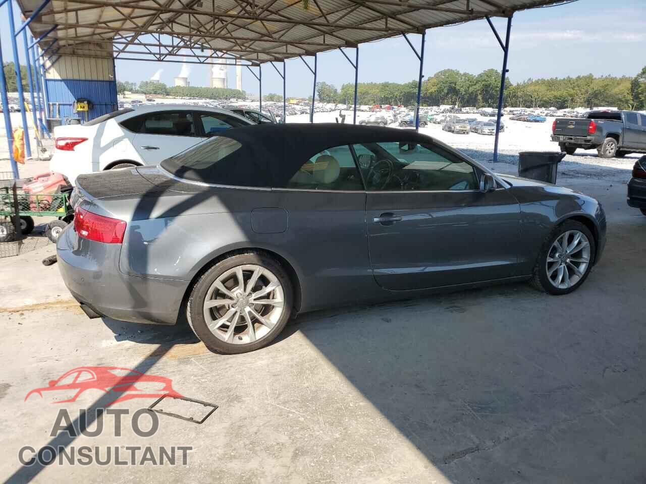 AUDI A5 2013 - WAULFAFH8DN000686