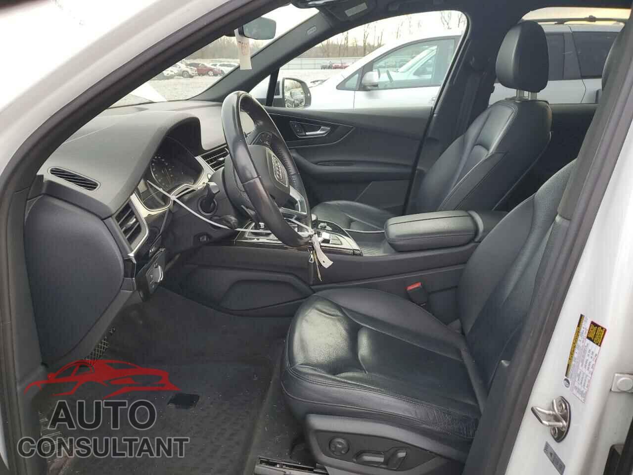 AUDI Q7 2019 - WA1AAAF74KD008085