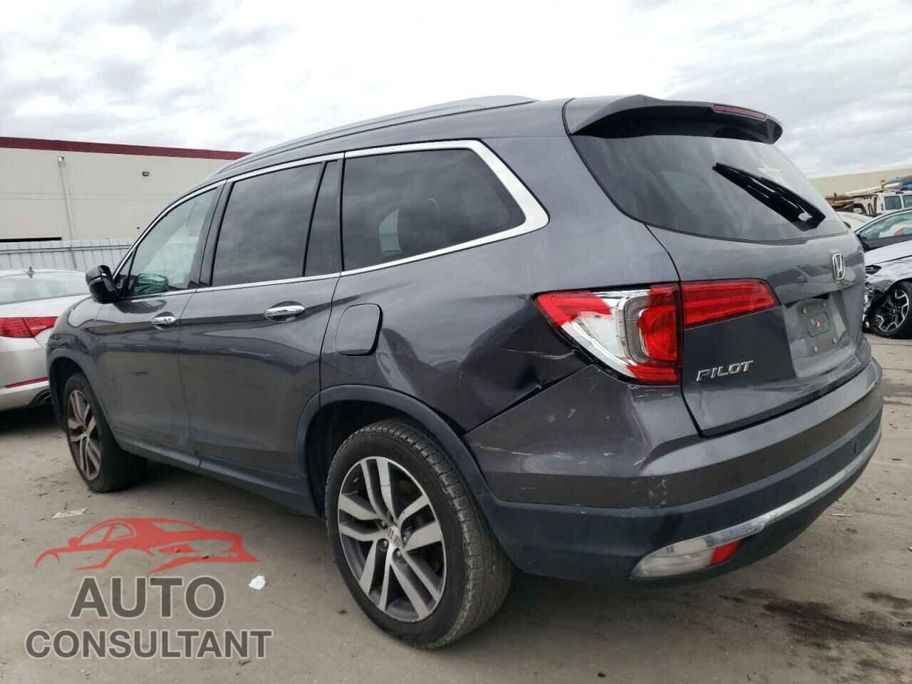 HONDA PILOT 2017 - 5FNYF6H02HB028405