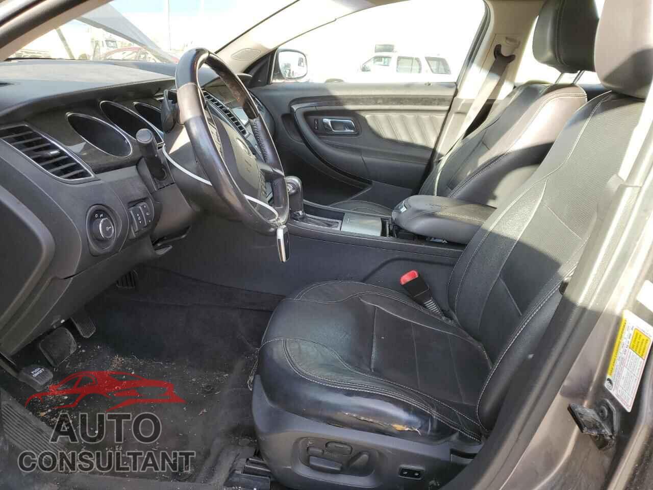 FORD TAURUS 2011 - 1FAHP2FW9BG167754