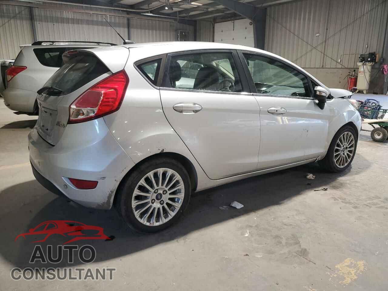 FORD FIESTA 2014 - 3FADP4FJ4EM200975