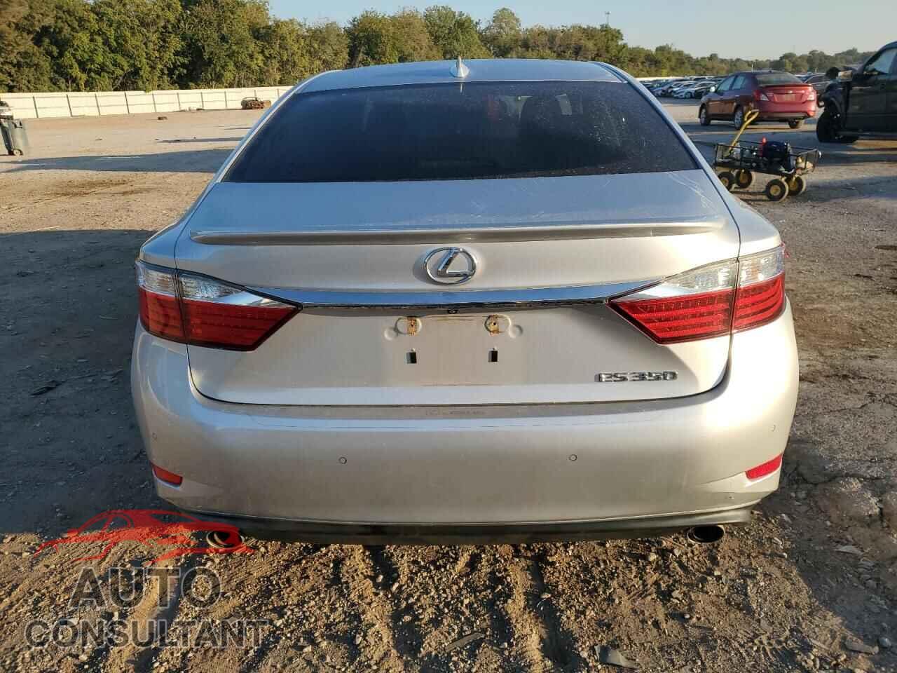 LEXUS ES350 2015 - JTHBK1GG3F2155665