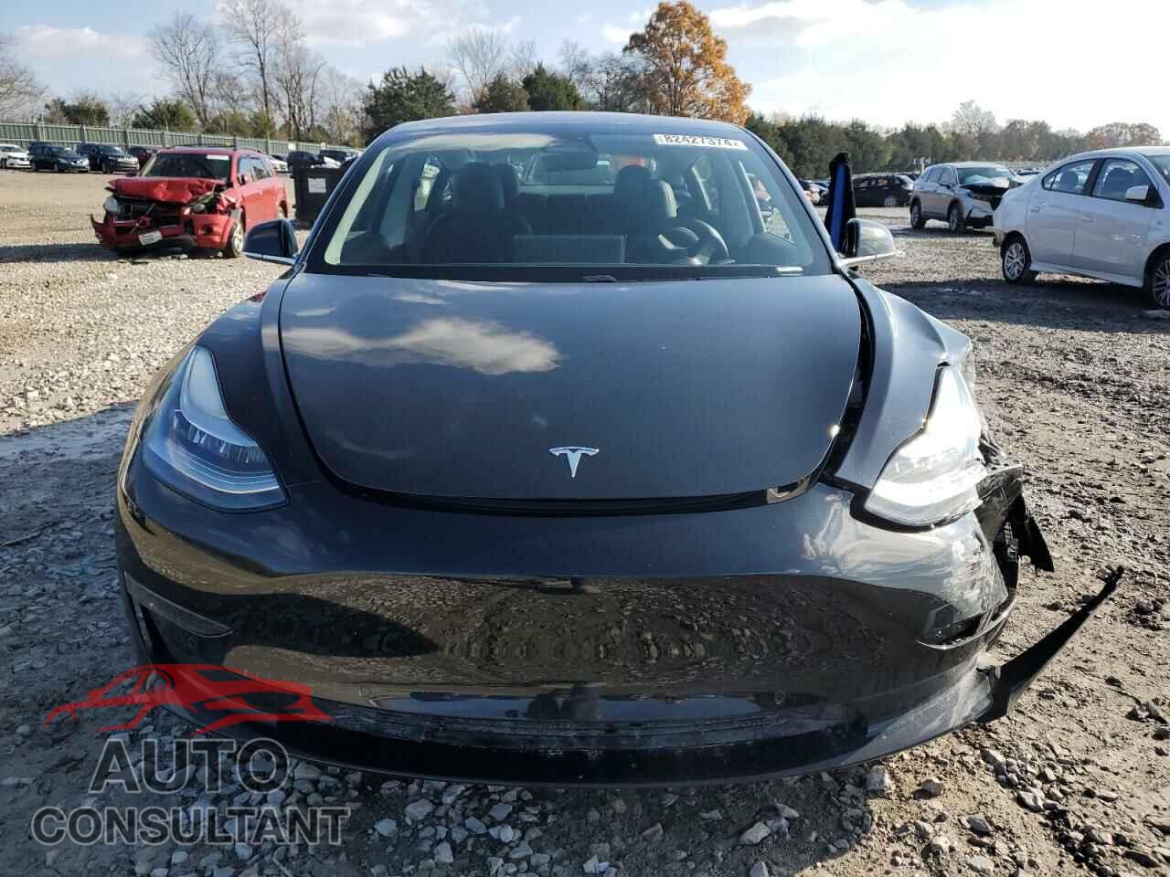 TESLA MODEL 3 2018 - 5YJ3E1EB5JF182294