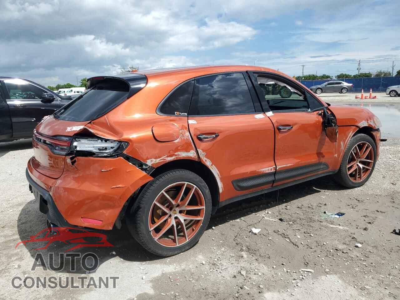 PORSCHE MACAN 2022 - WP1AA2A50NLB00675