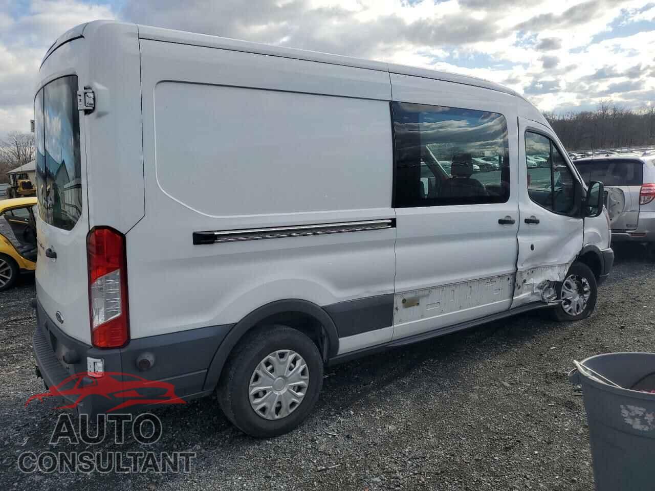 FORD TRANSIT 2017 - 1FTYR2CM4HKA48944