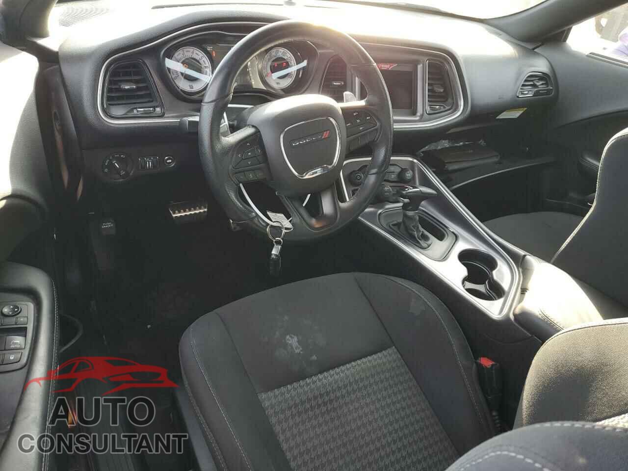 DODGE CHALLENGER 2018 - 2C3CDZBT2JH304820