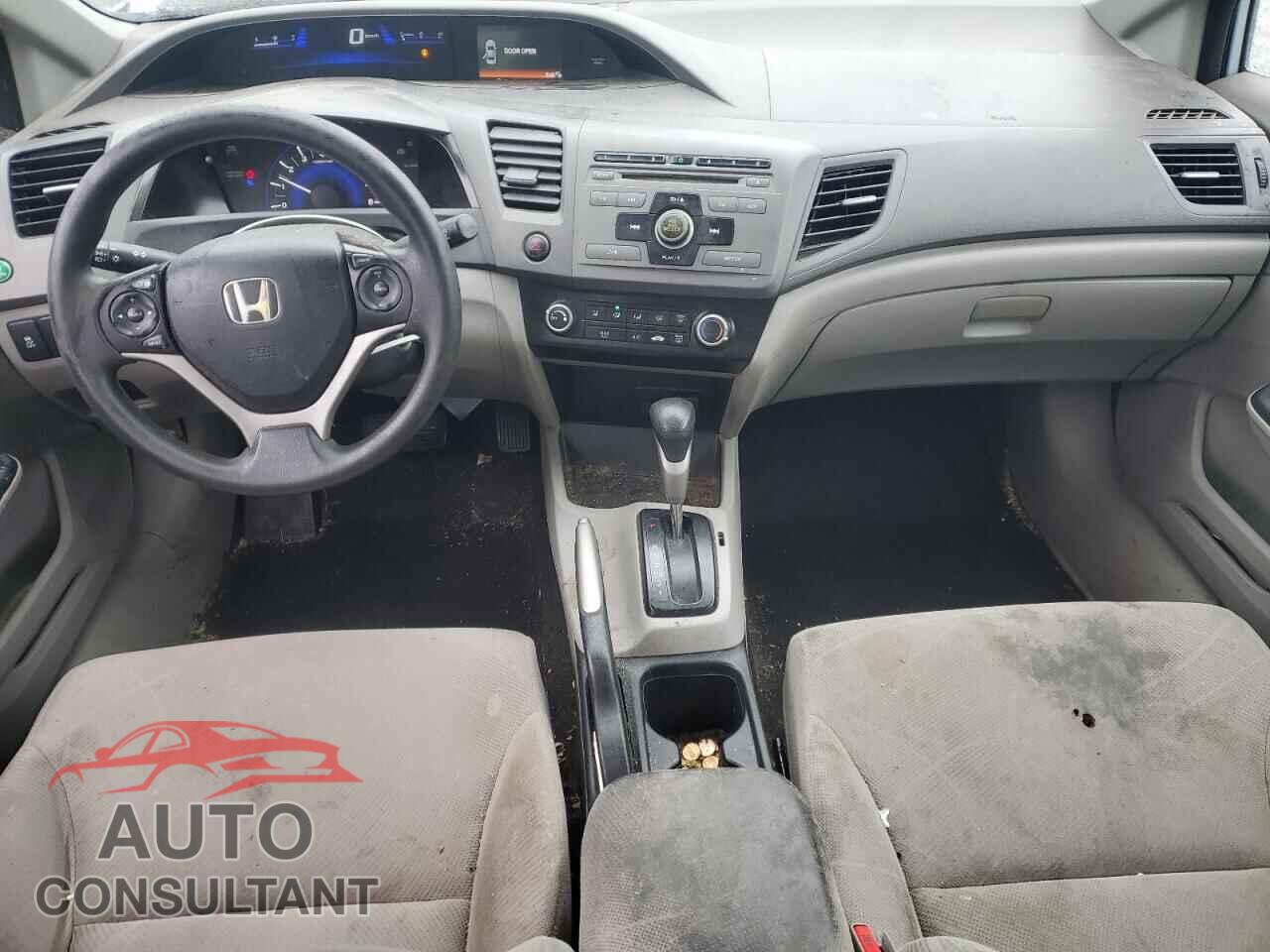 HONDA CIVIC 2012 - 2HGFB2F55CH565977