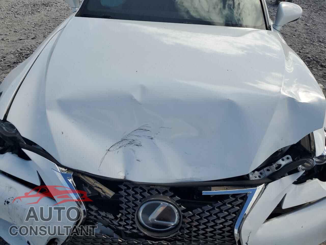 LEXUS IS 2016 - JTHBA1D24G5033473