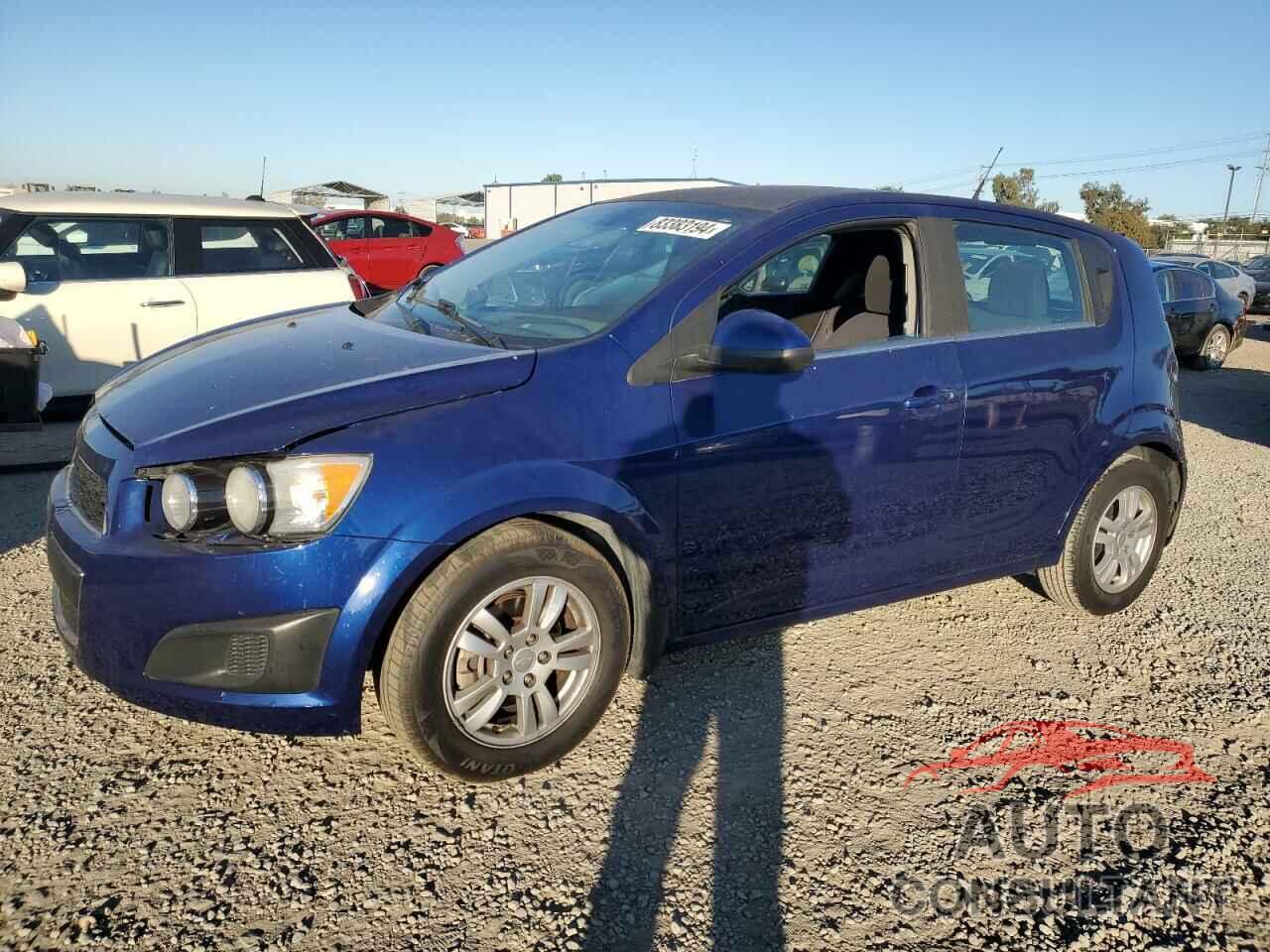 CHEVROLET SONIC 2013 - 1G1JC6SG8D4180053