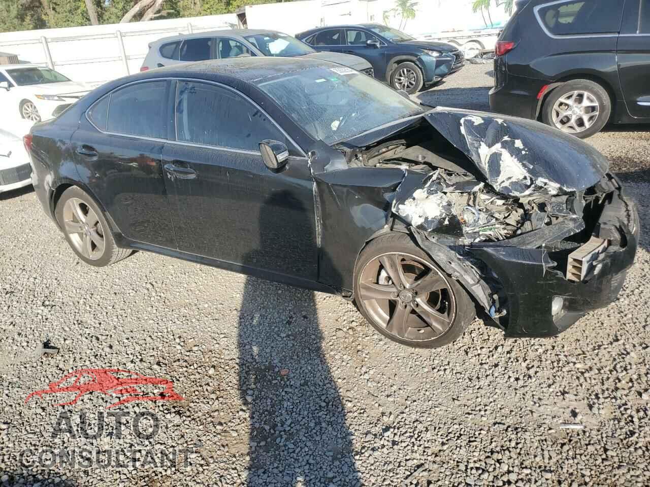 LEXUS IS 2011 - JTHBF5C27B5133344