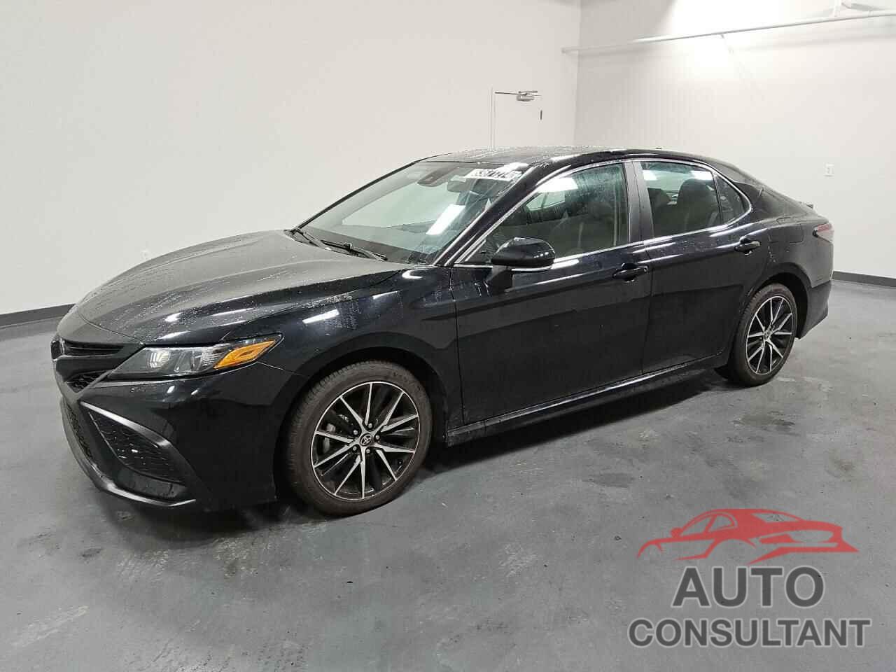 TOYOTA CAMRY 2024 - 4T1G11AK2RU883487