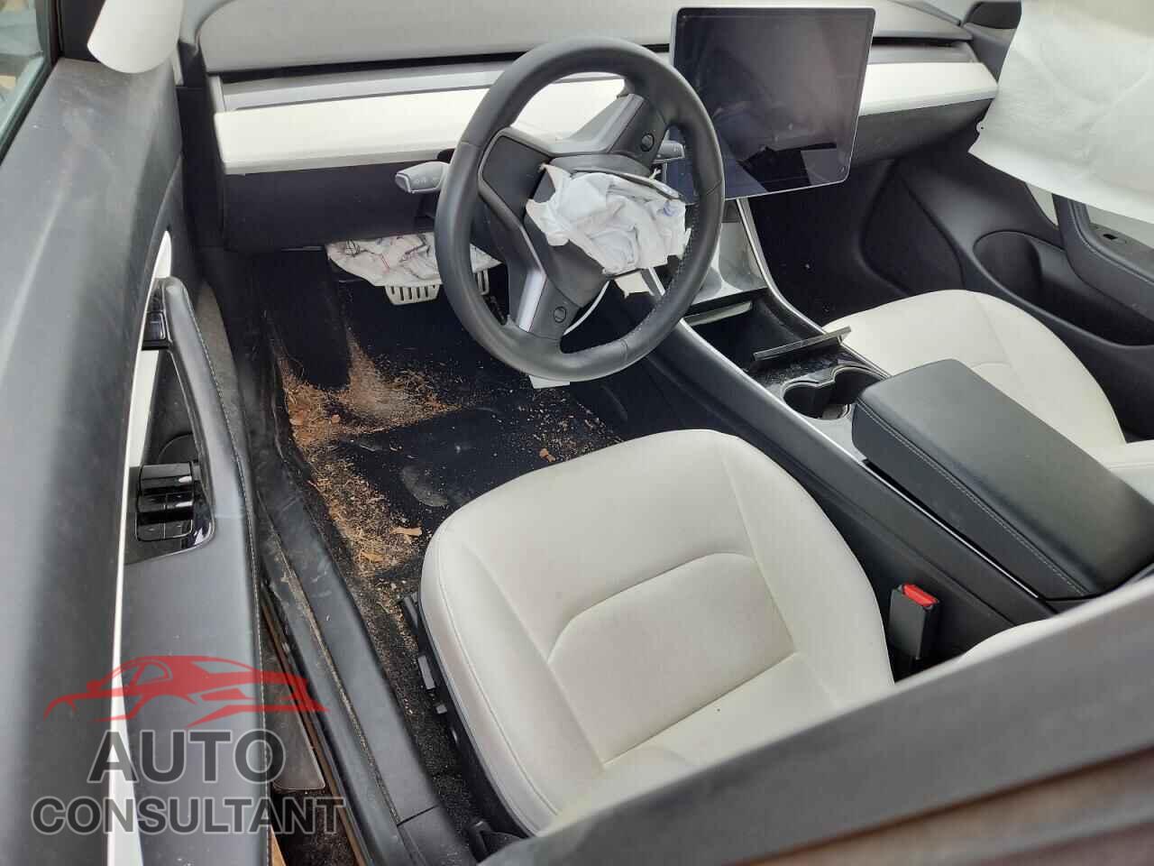 TESLA MODEL 3 2020 - 5YJ3E1ECXLF641587