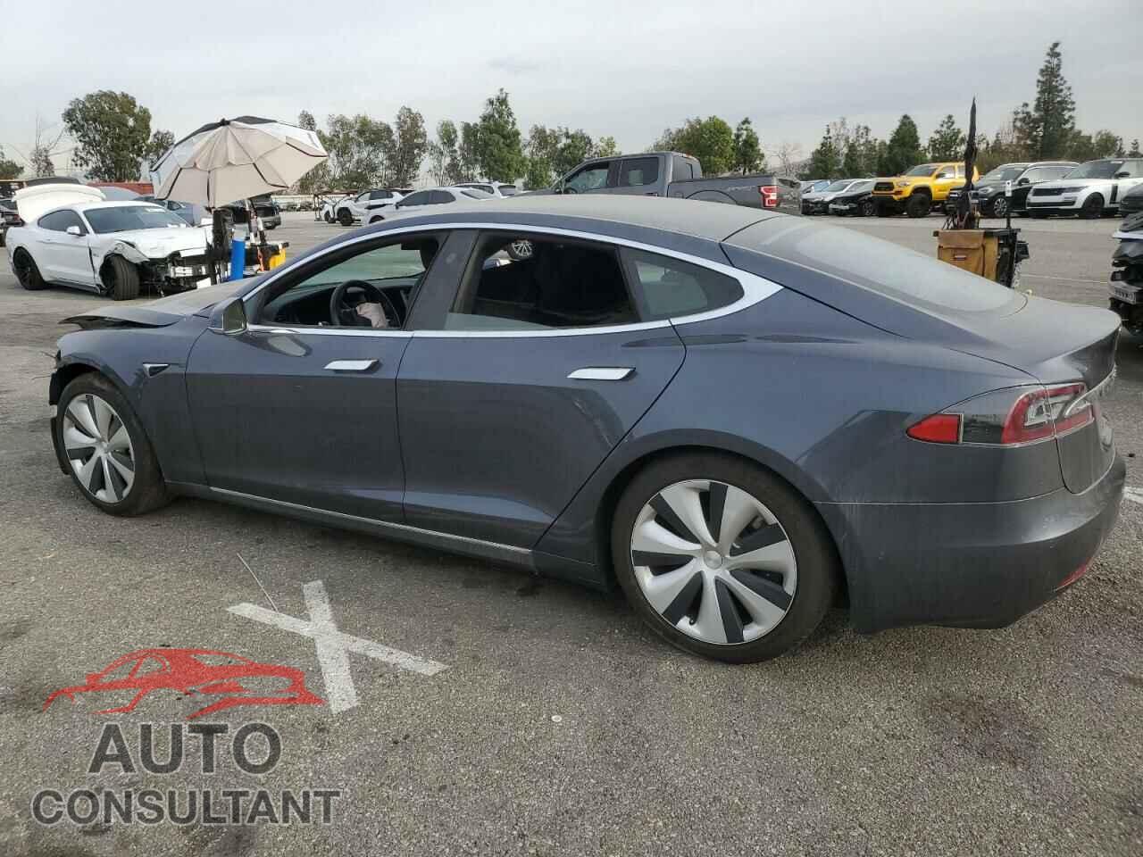 TESLA MODEL S 2020 - 5YJSA1E23LF381919