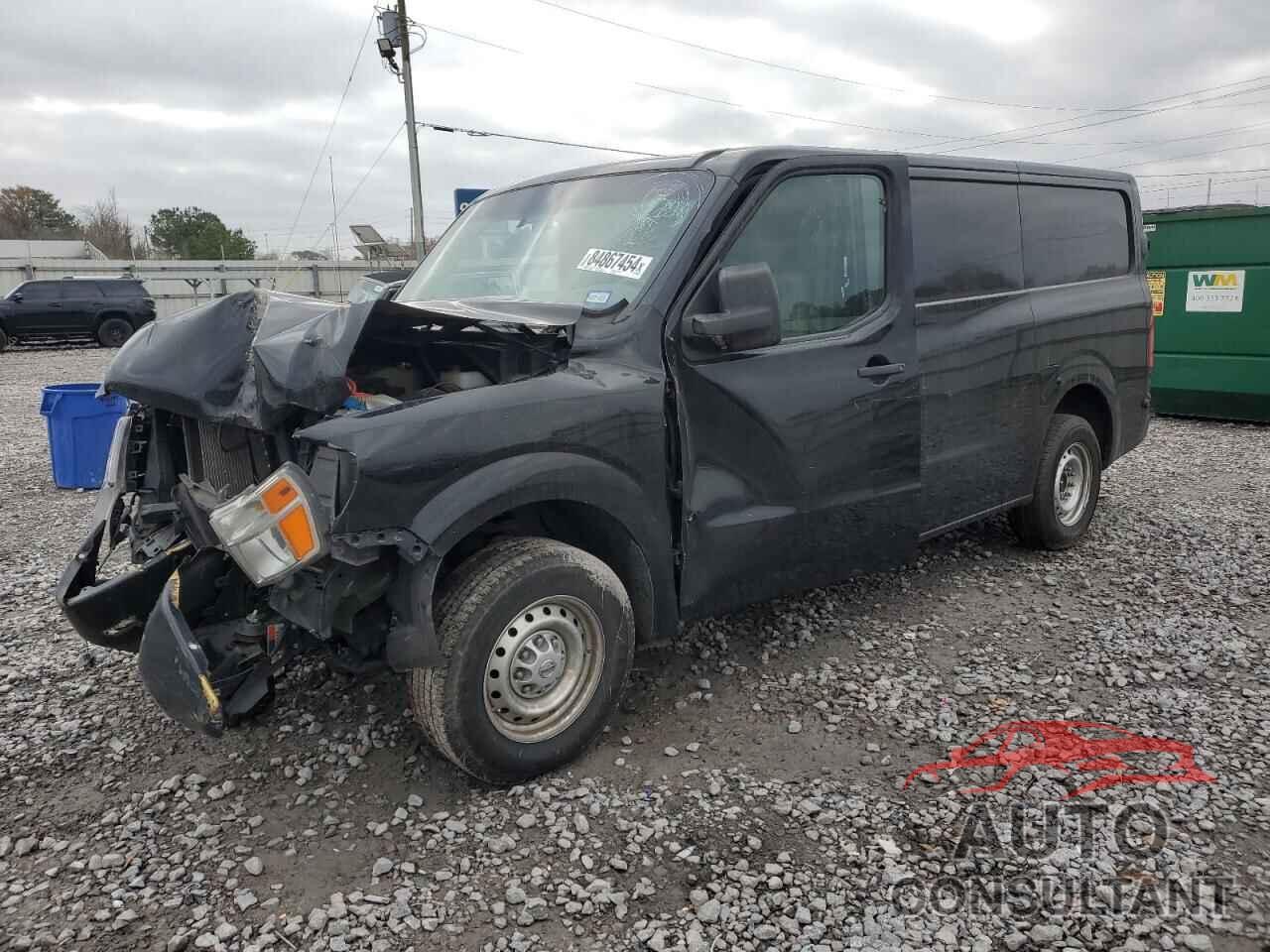 NISSAN NV 2017 - 1N6BF0KM1HN803032