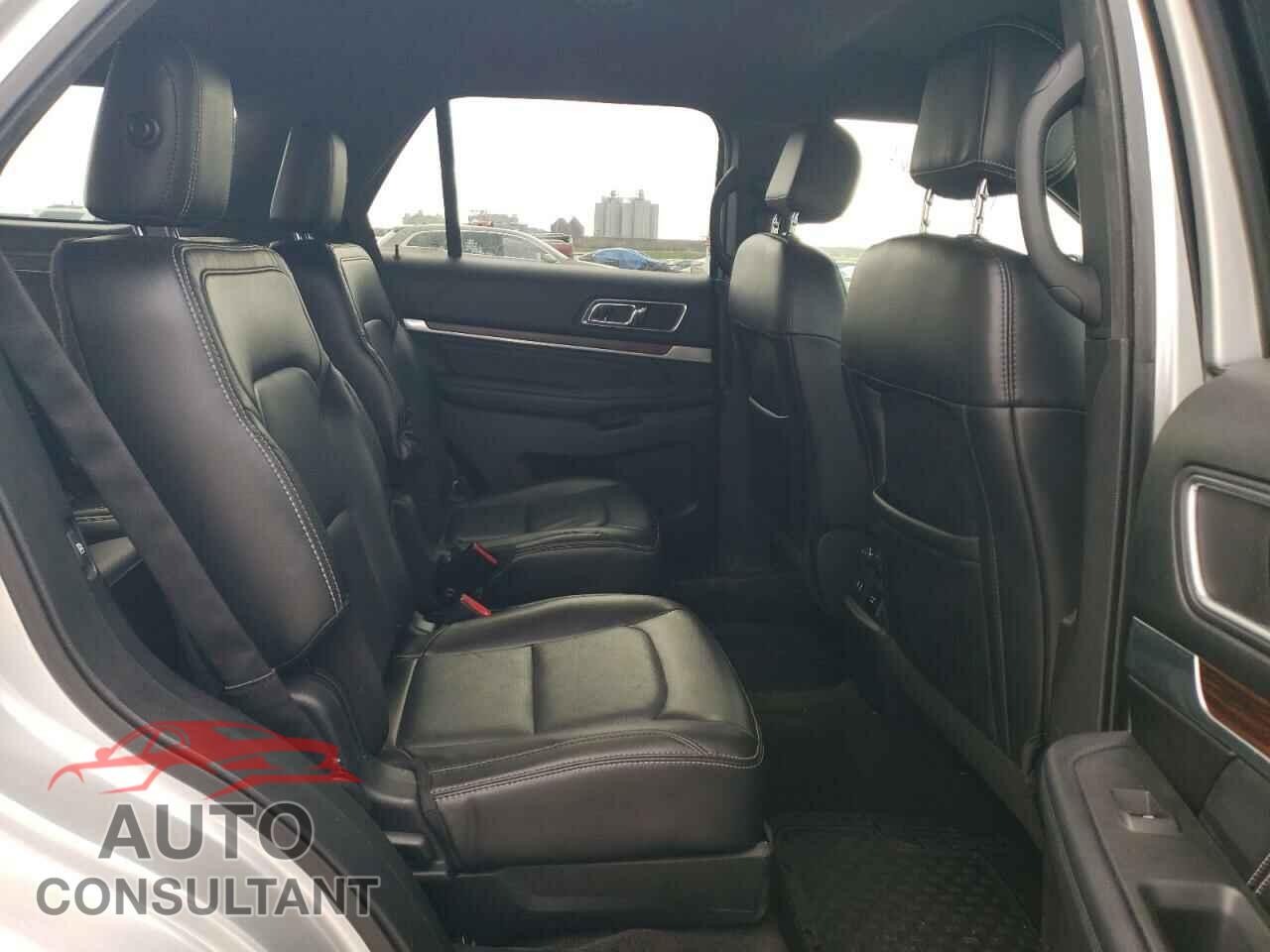 FORD EXPLORER 2017 - 1FM5K8FH4HGD95925
