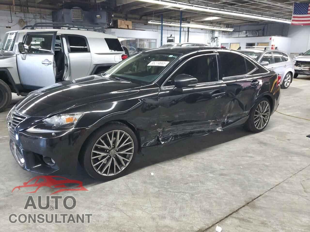 LEXUS IS 2015 - JTHCF1D21F5016439