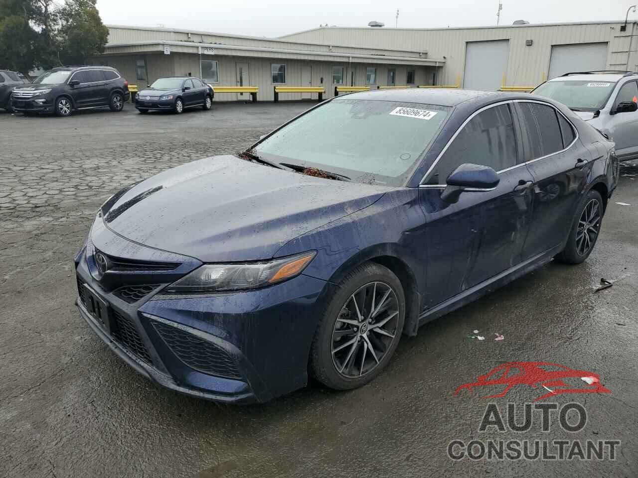 TOYOTA CAMRY 2022 - 4T1G11AK7NU712129