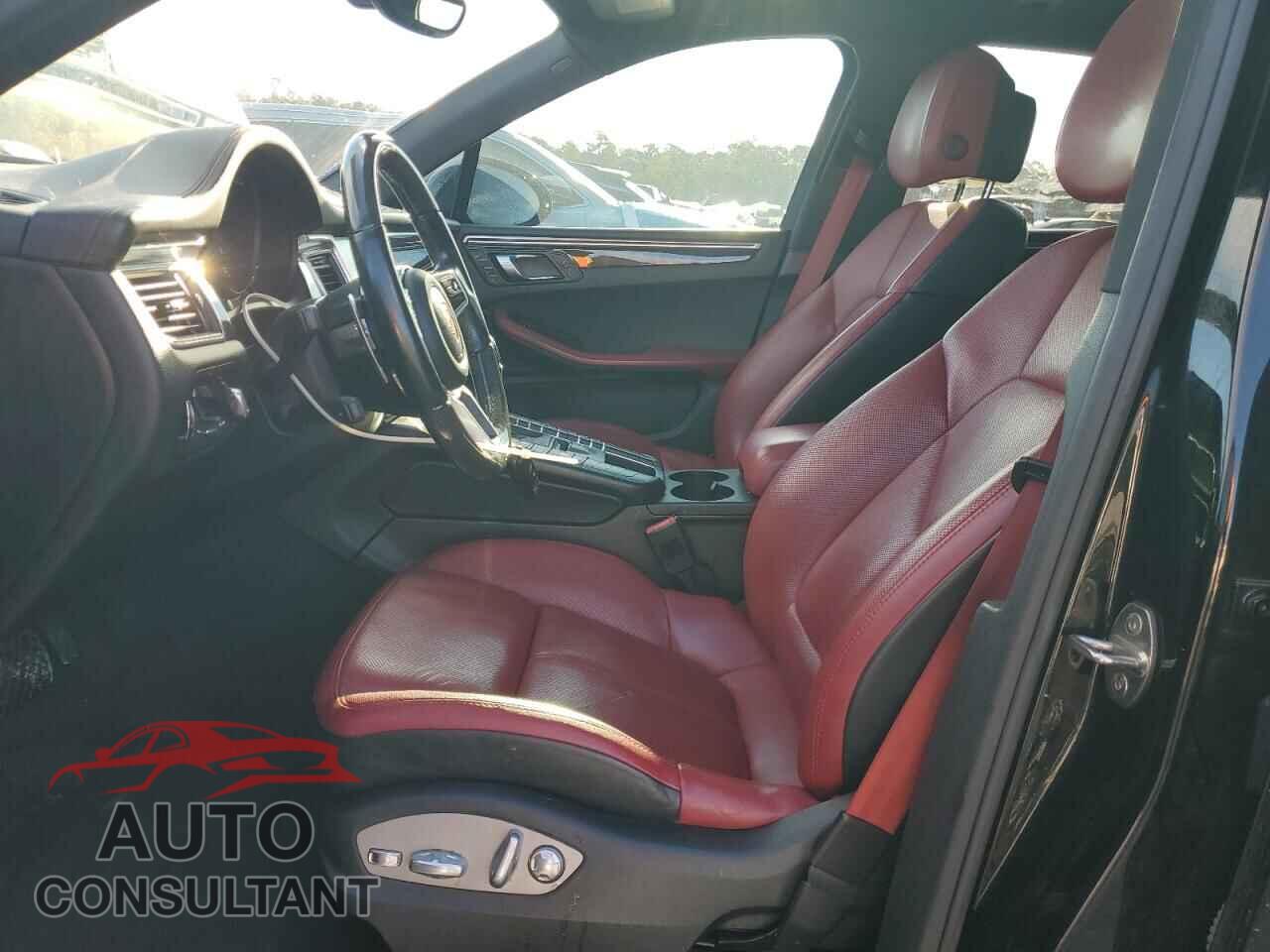 PORSCHE MACAN 2017 - WP1AA2A57HLB02525