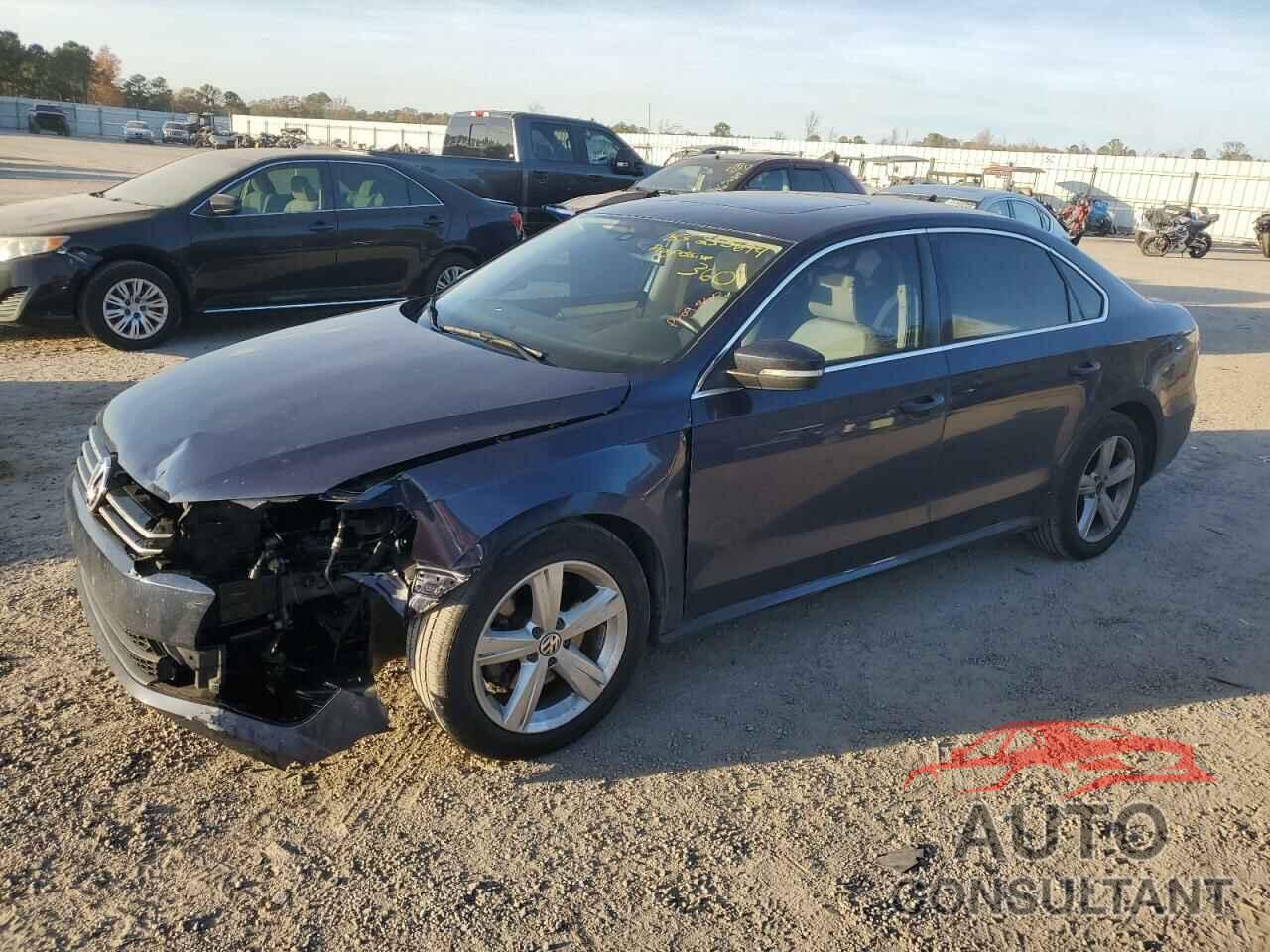VOLKSWAGEN PASSAT 2013 - 1VWBH7A39DC019067