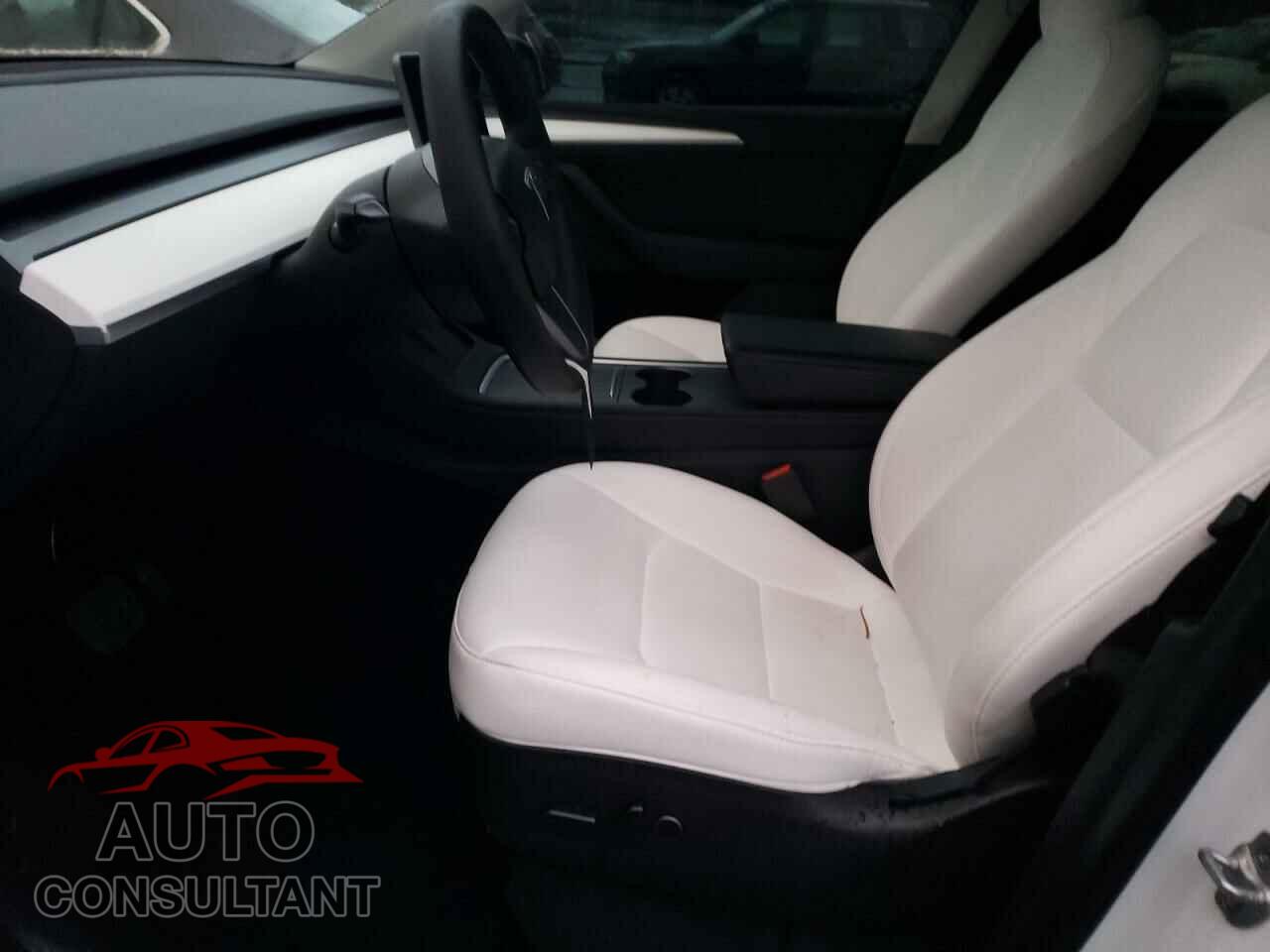 TESLA MODEL Y 2023 - 7SAYGAEE4PF599993
