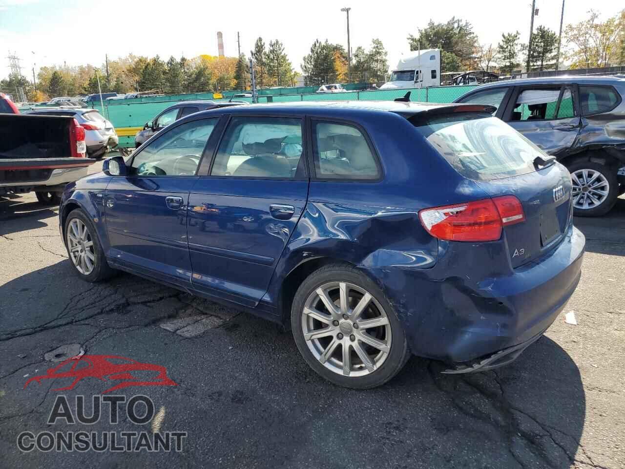 AUDI A3 2013 - WAUMFBFM2DA031706