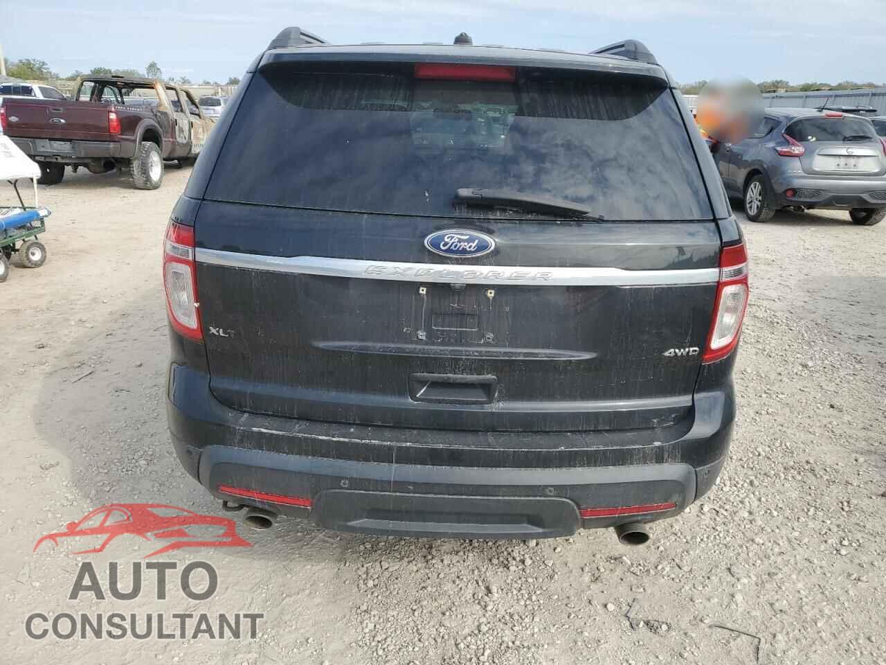FORD EXPLORER 2011 - 1FMHK8D82BGA10126