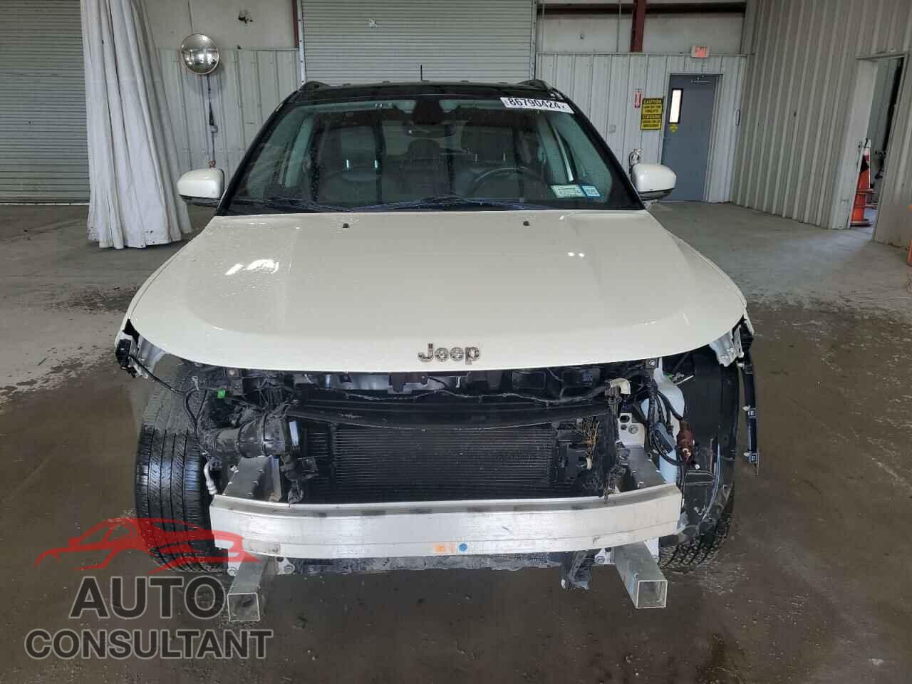 JEEP COMPASS 2017 - 3C4NJDCB8HT641614