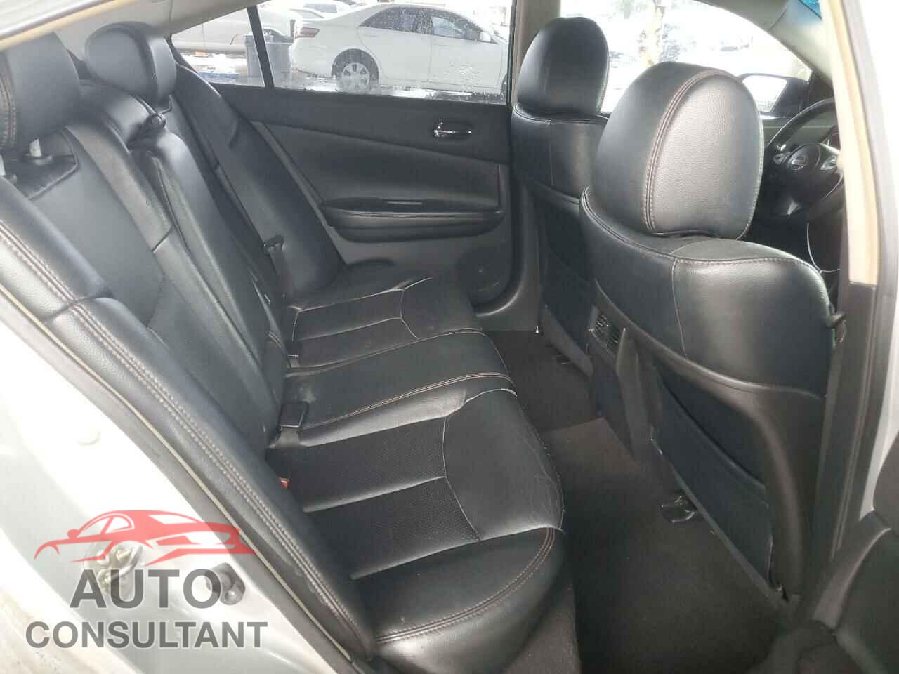 NISSAN MAXIMA 2015 - 1N4AA5AP2EC458564