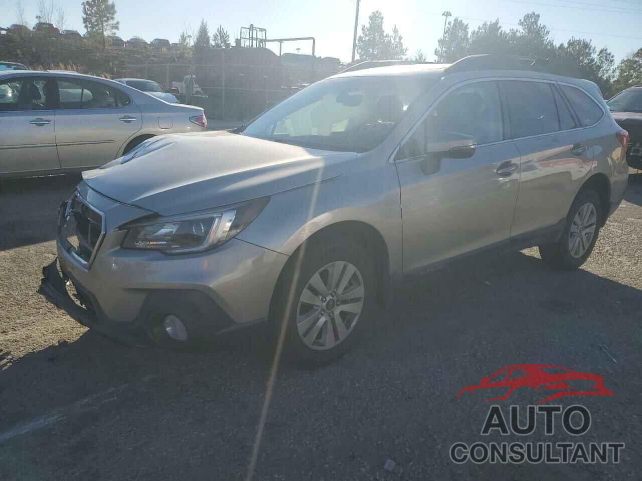 SUBARU OUTBACK 2018 - 4S4BSAHC4J3348001