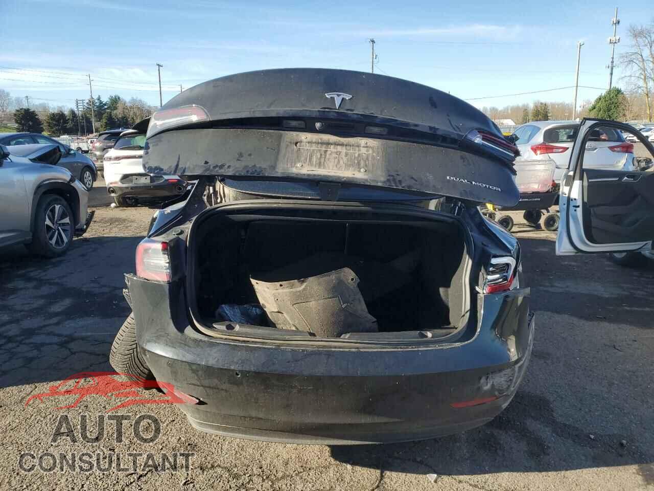 TESLA MODEL 3 2018 - 5YJ3E1EB4JF184814