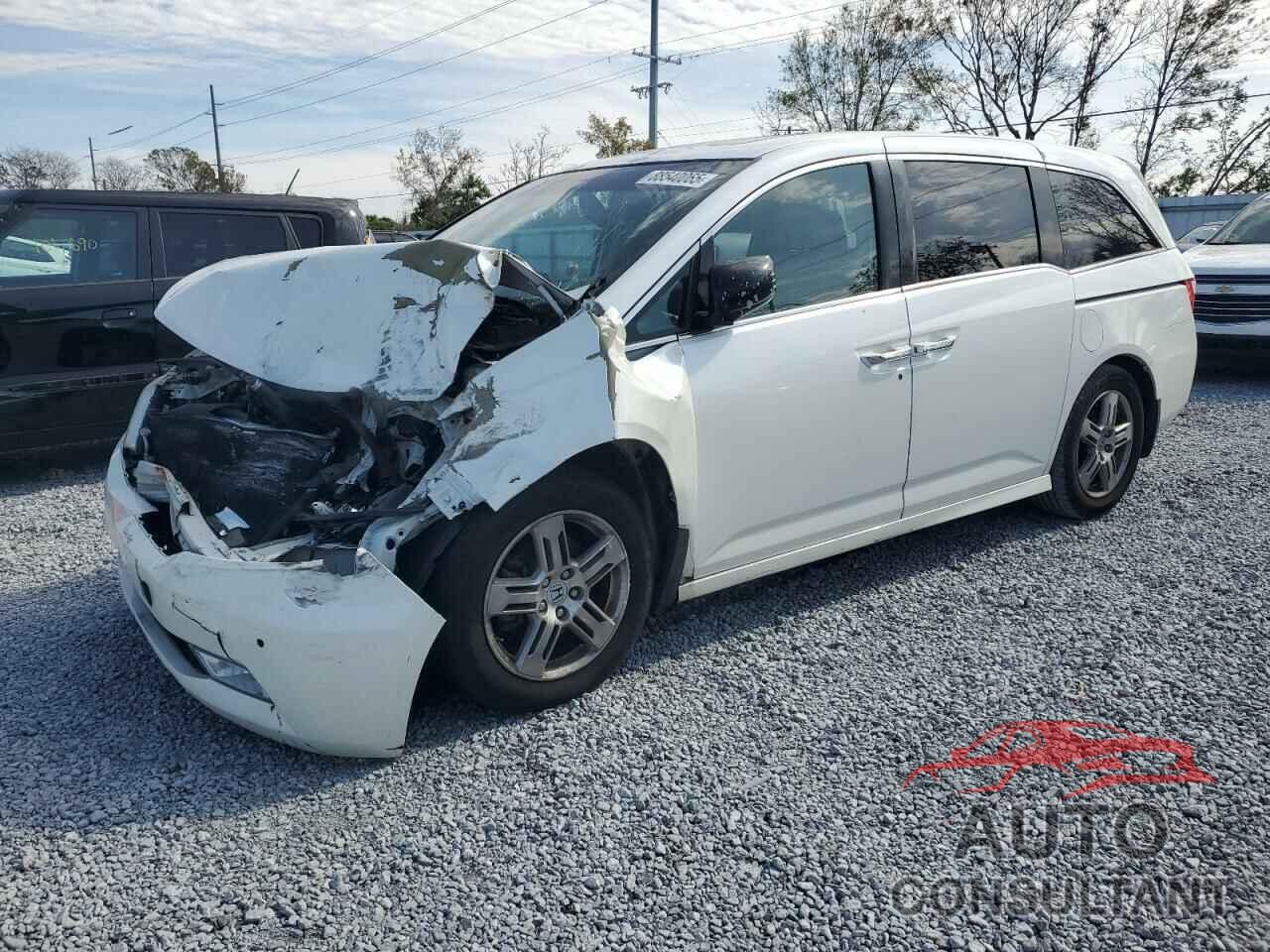 HONDA ODYSSEY 2013 - 5FNRL5H90DB022974