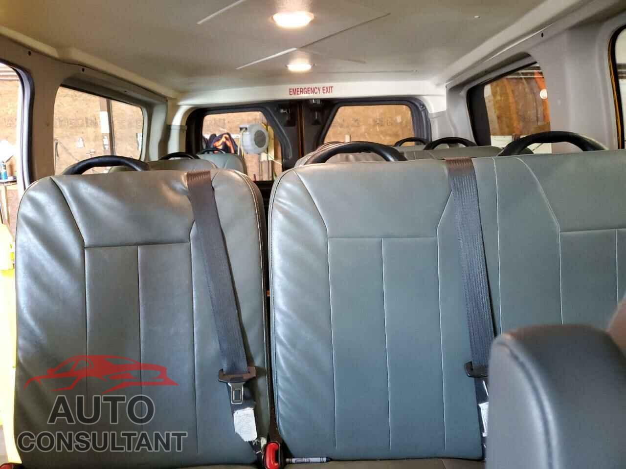 FORD TRANSIT 2017 - 1FTYE1ZM2HKB22424